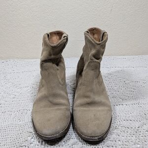 Isabel Marant Crisi Beige Suede Ankle Boots Size 37 1/2